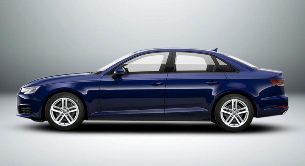 Um audi a4 azul é mostrado lateralmente sobre um fundo branco.