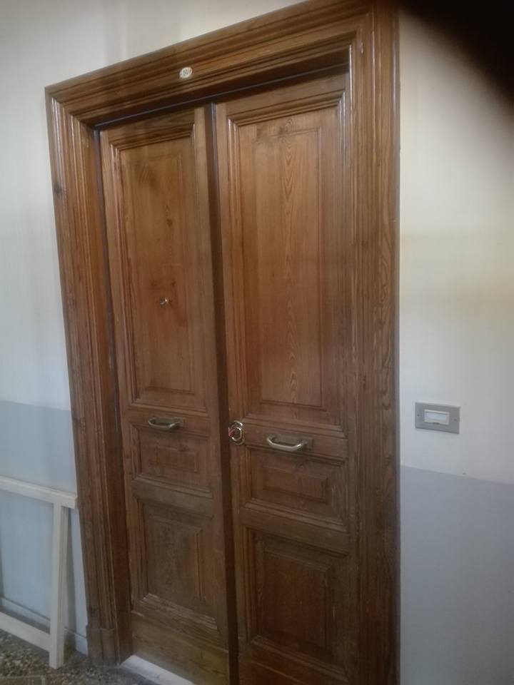 porta per esterni a doppio battente