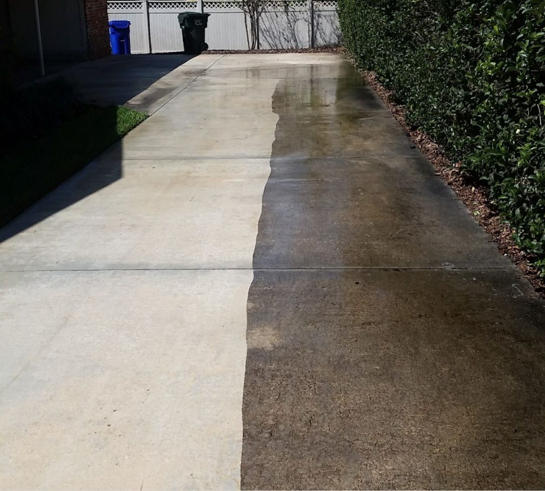 A before and after picture of a concrete driveway.