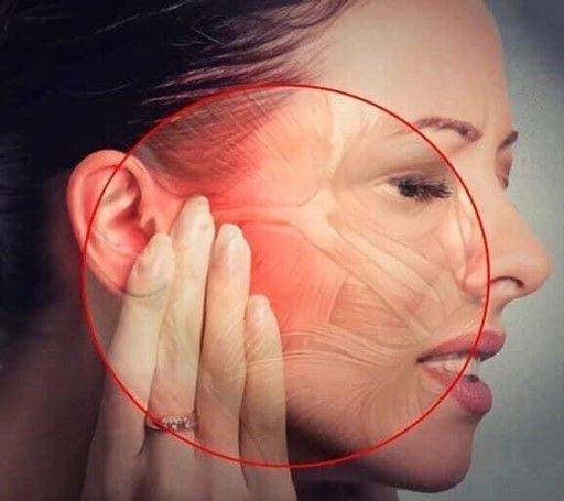 DRA. ARIANA MORENO CIRUGÍA BUCAL E IMPLANTOLOGÍA