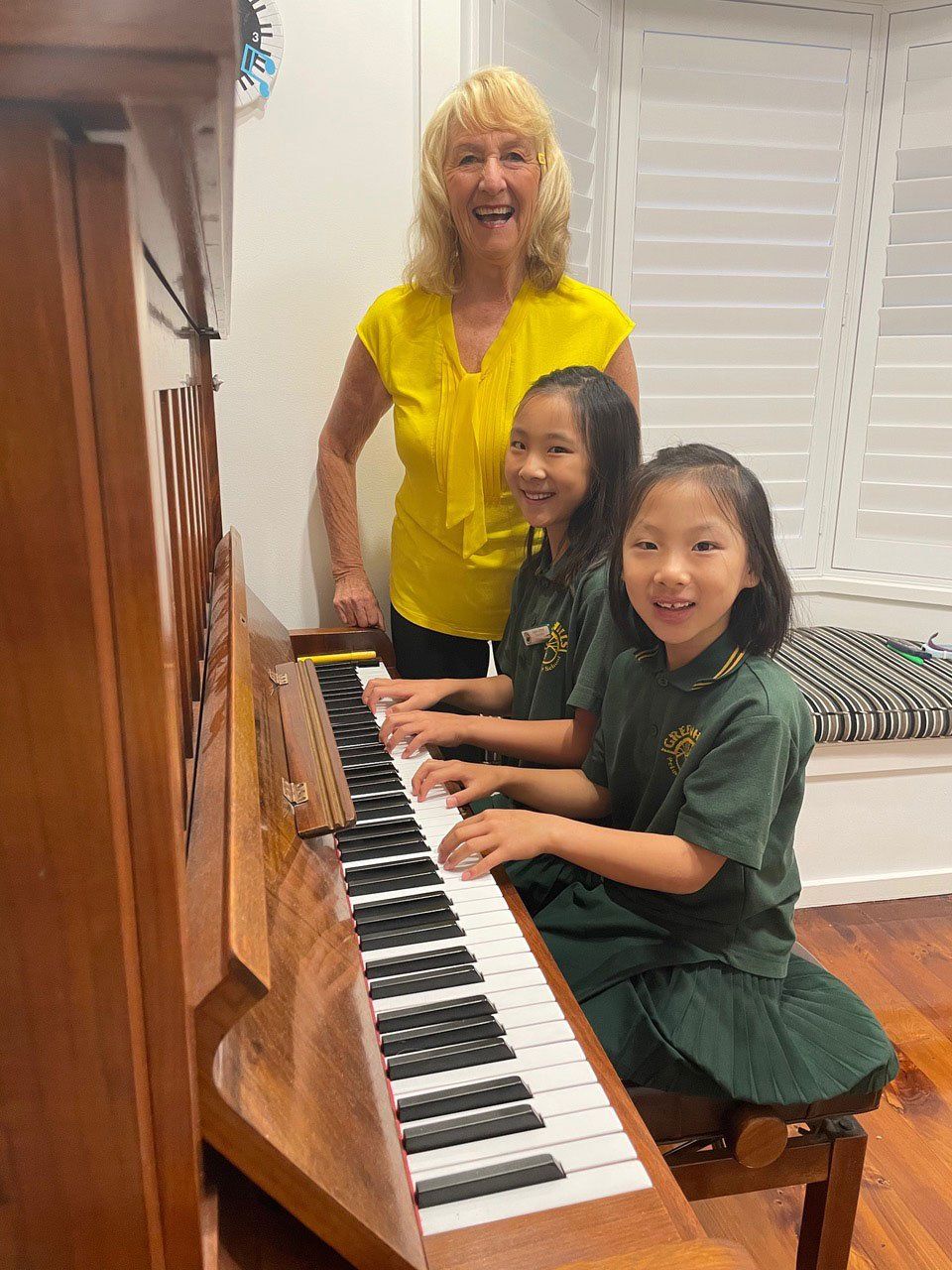 peter & gloria jordan image 01