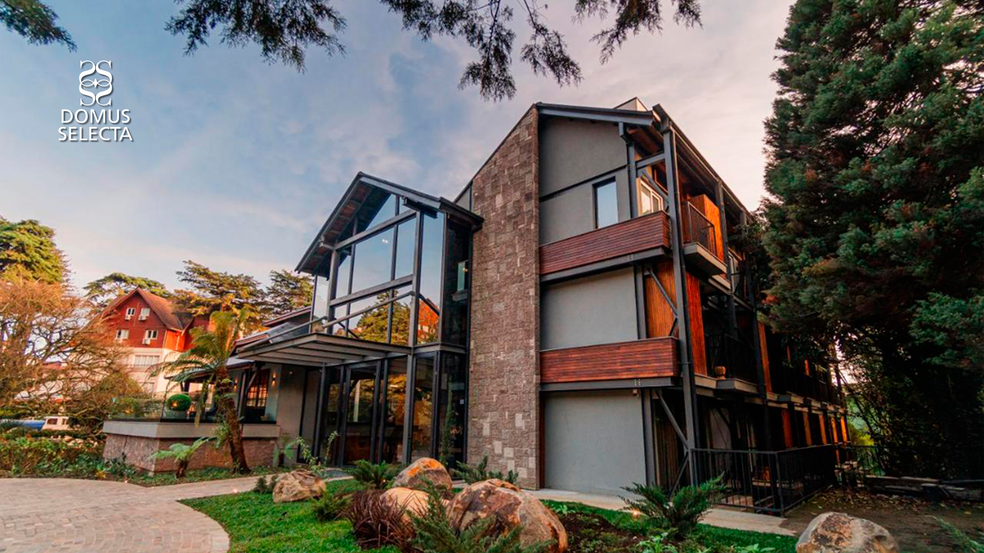 249 Design Hotel - Fachada