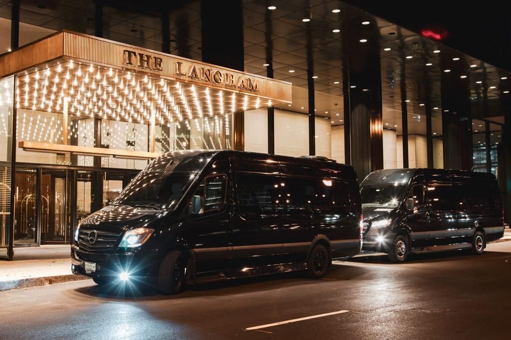 Hourly Limo Service & Charters
