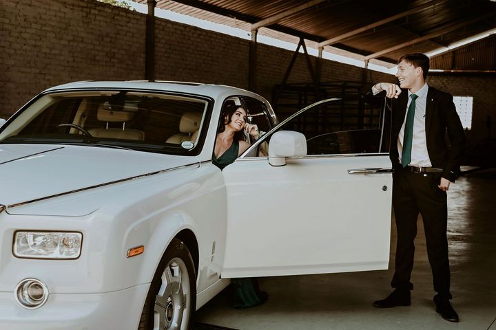 Hourly Limo Service & Charters
