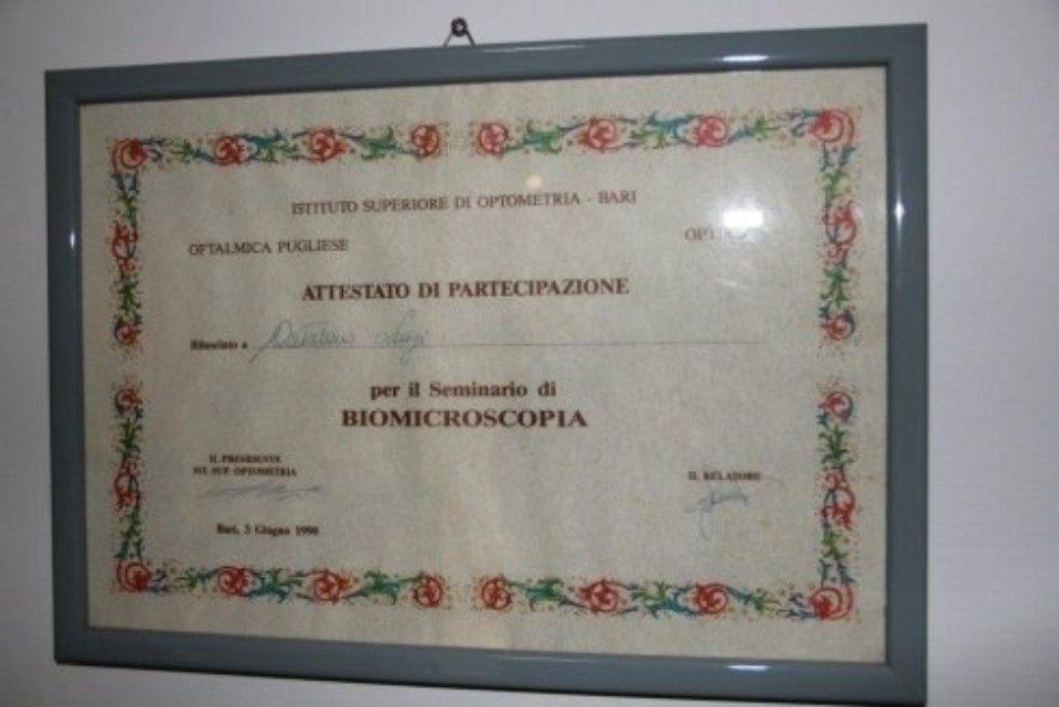 attestato di partecipazione di un seminario di biomicroscopia