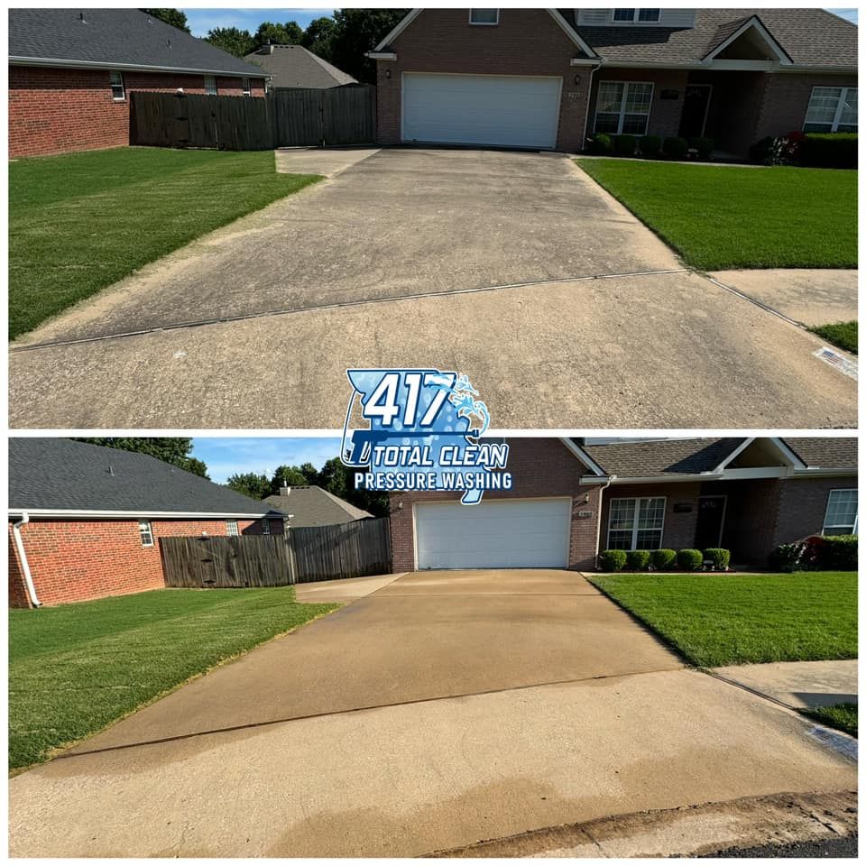 A before and after photo of a driveway that has been pressure washed.
