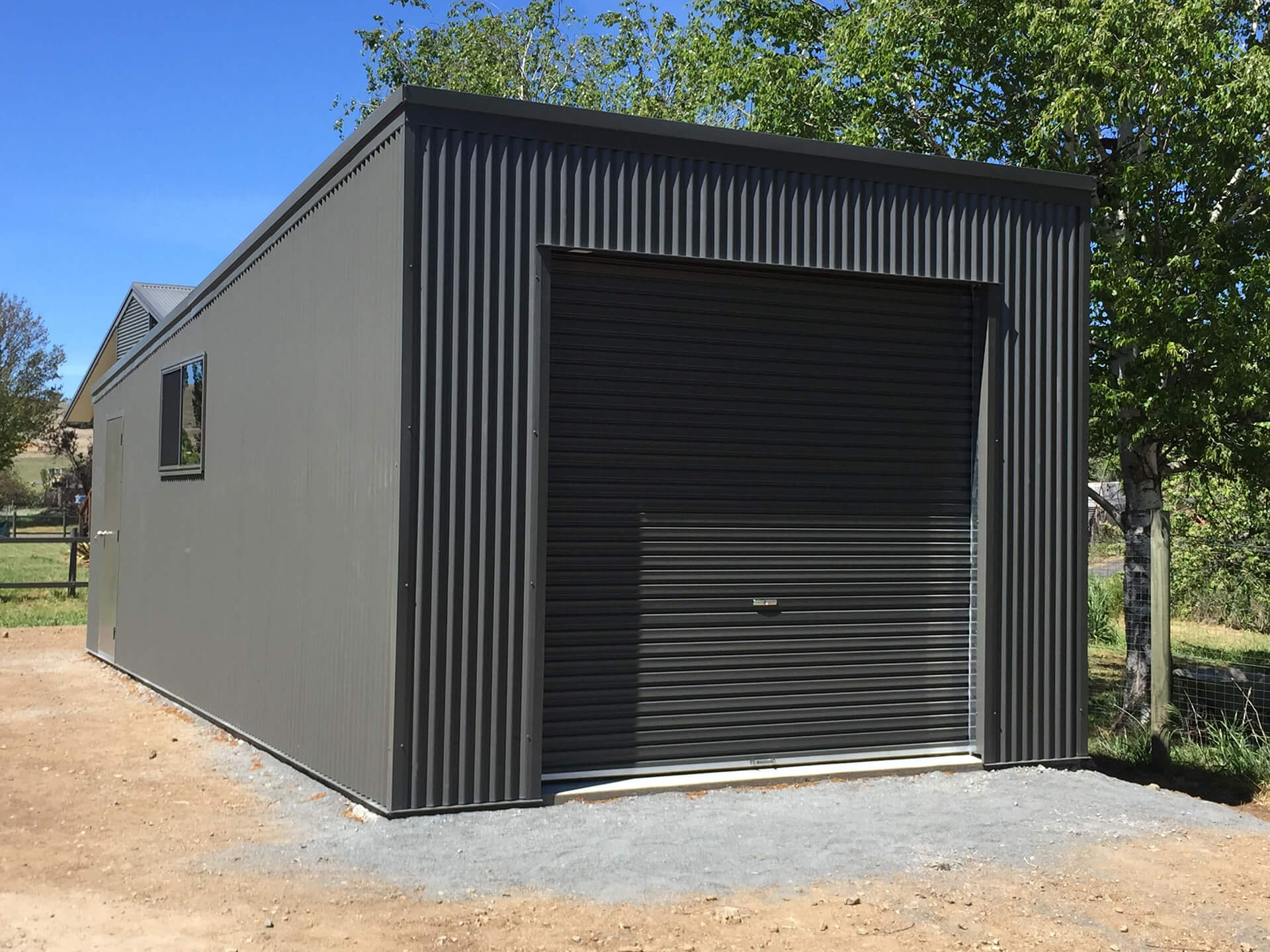 small black shed  - Snowy Sheds
