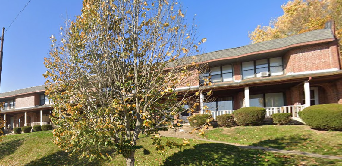 1671-1685 Jancey St.