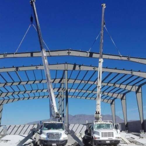 GRÚAS Y EQUIPOS - GRUAS VARIAS CAPACIDADES