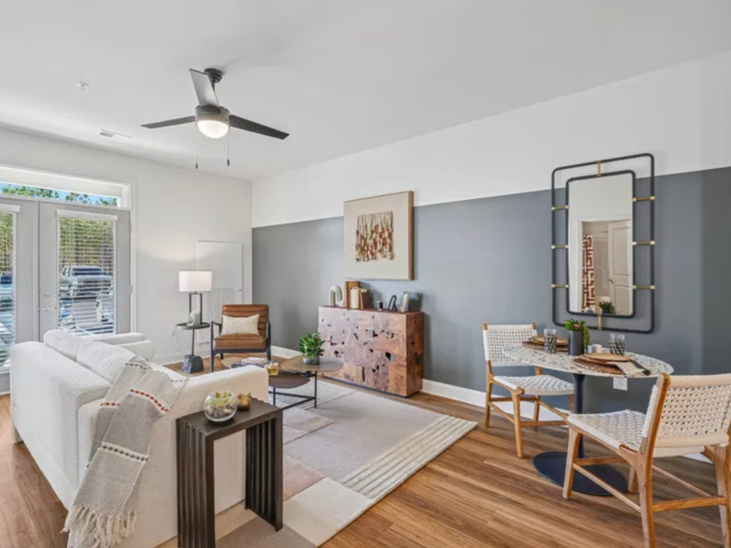 Interior photo of a modern bedroom