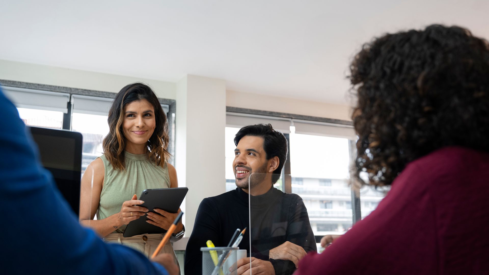 Equipe corporativa em reunião