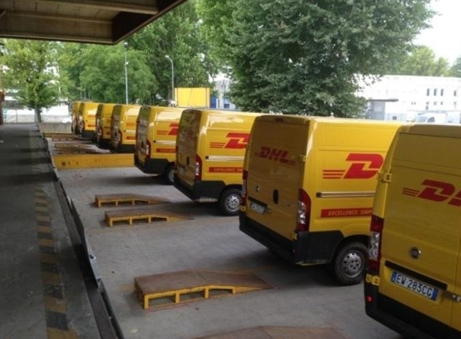furgoni DHL