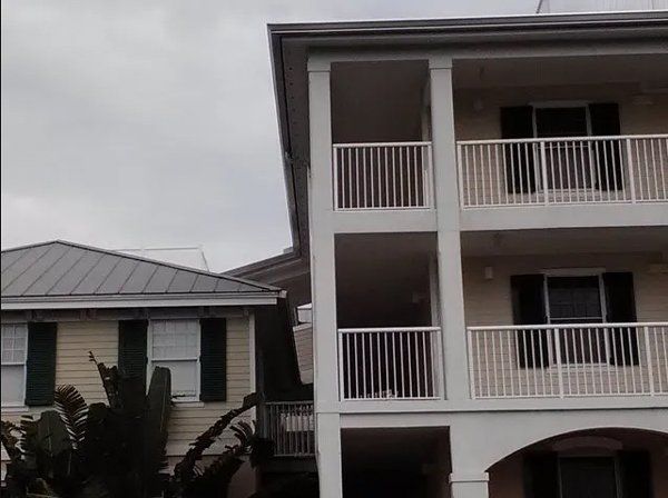 White Building — Oakland Park, FL — Watertite Gutter Company