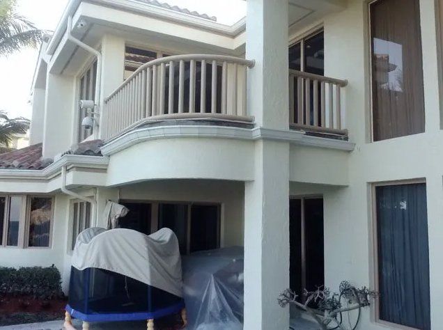 Clean White Apartment — Oakland Park, FL — Watertite Gutter Company