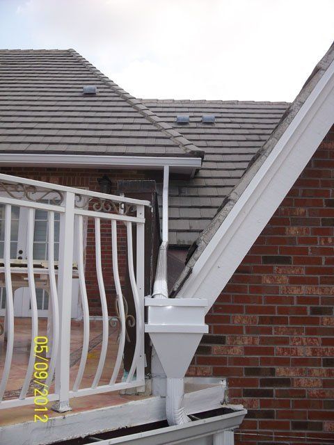 Gutter On Brick House — Oakland Park, FL — Watertite Gutter Company