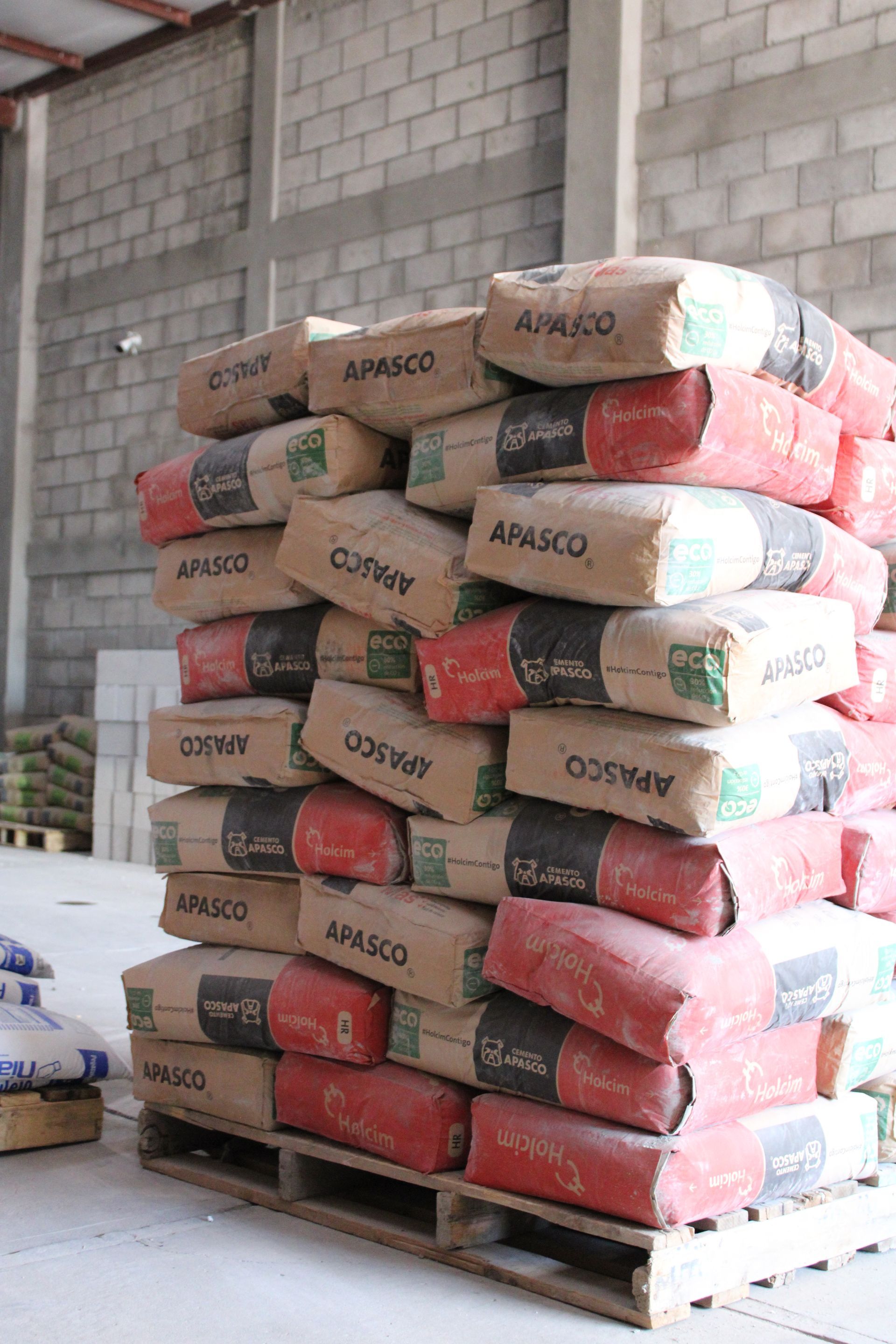 Ferretería y Materiales Agüero - Cemento Apasco