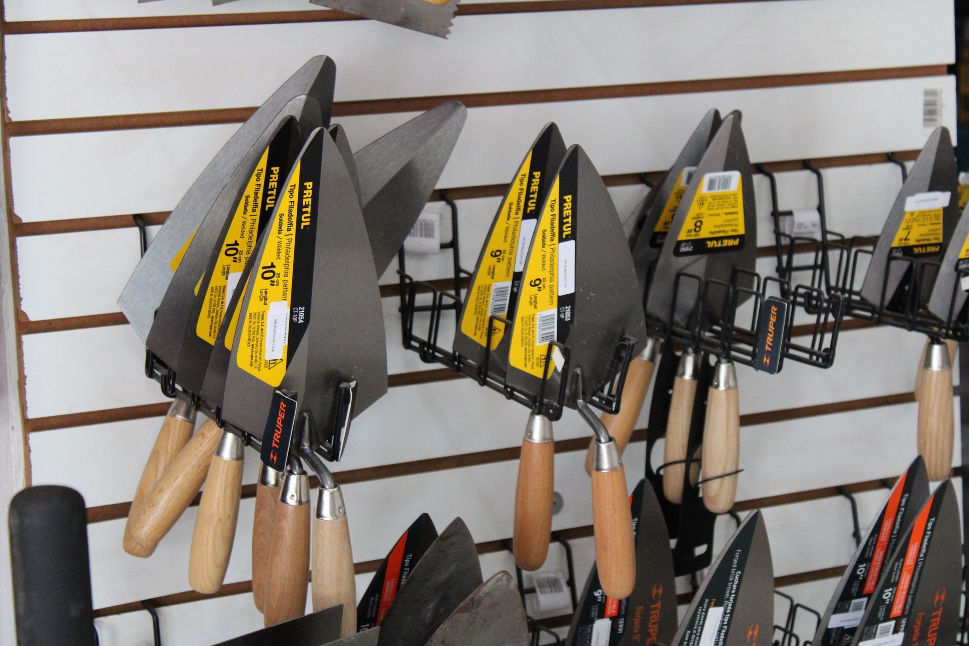 Ferretería y Materiales Agüero - Venta de herramientas para construcción