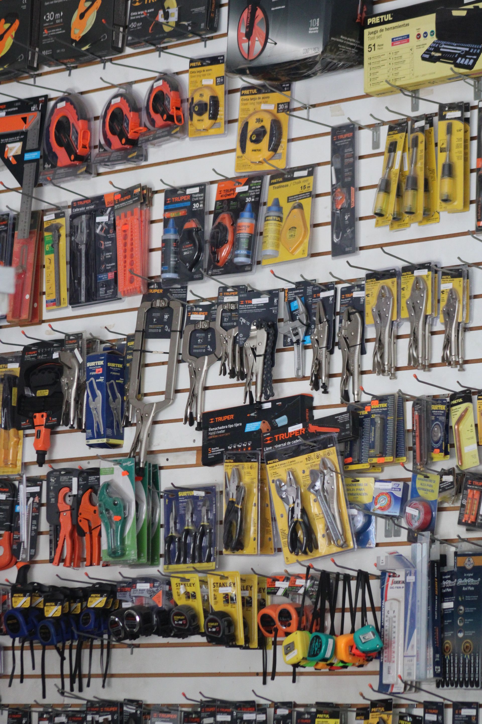 Ferretería y Materiales Agüero - Herramientas