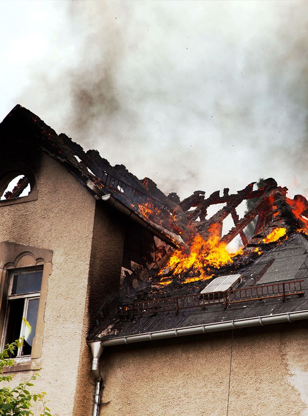 A house that has been damaged by fire