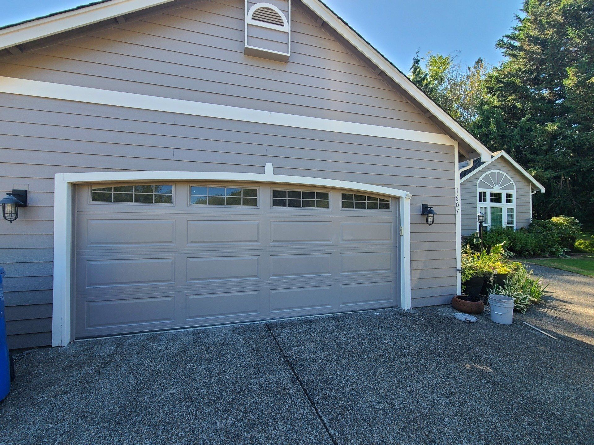Arched Garage Door — Tacoma, WA — All Service Garage Doors