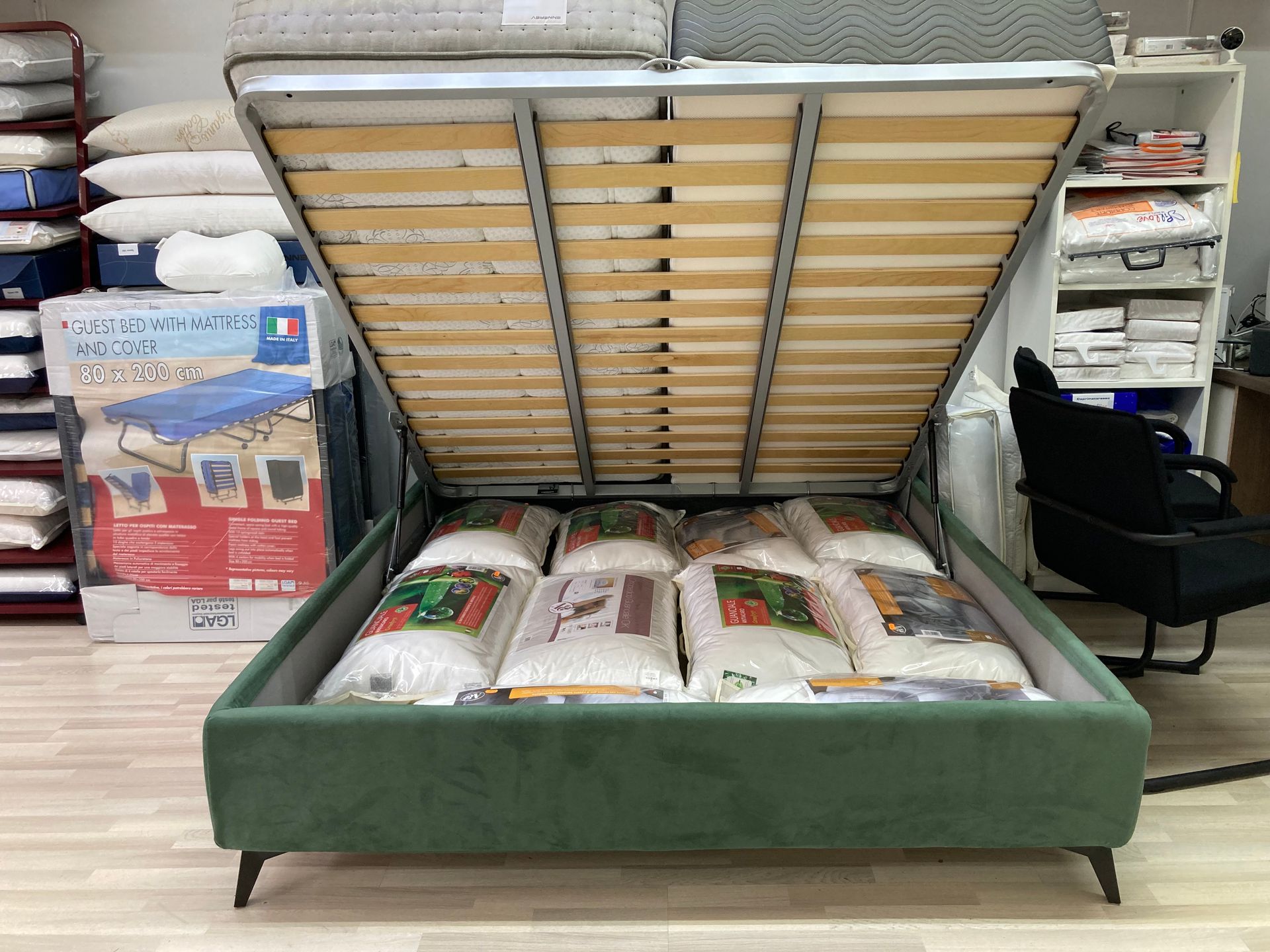 letto materasso contenitore