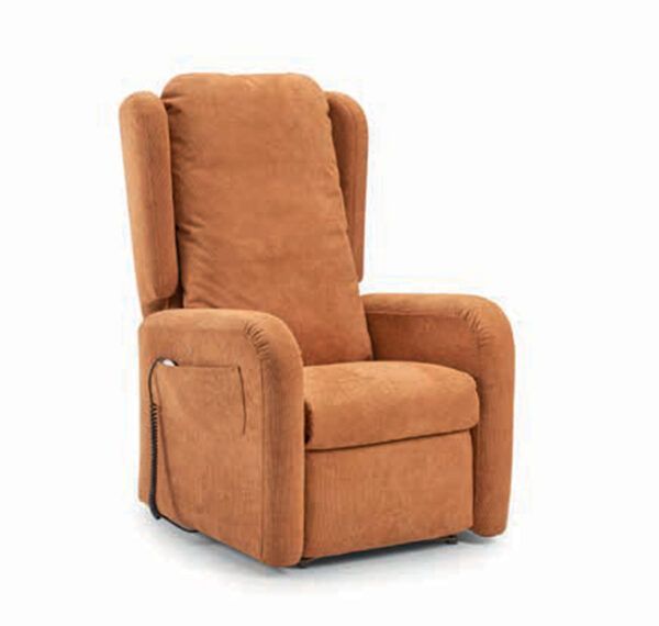 Poltrona per anziani a Roma con ruote e alzapersona modello Bianca