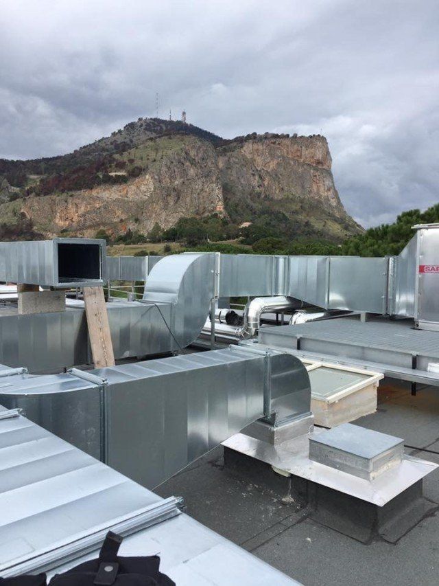 impianto aerazione in metallo