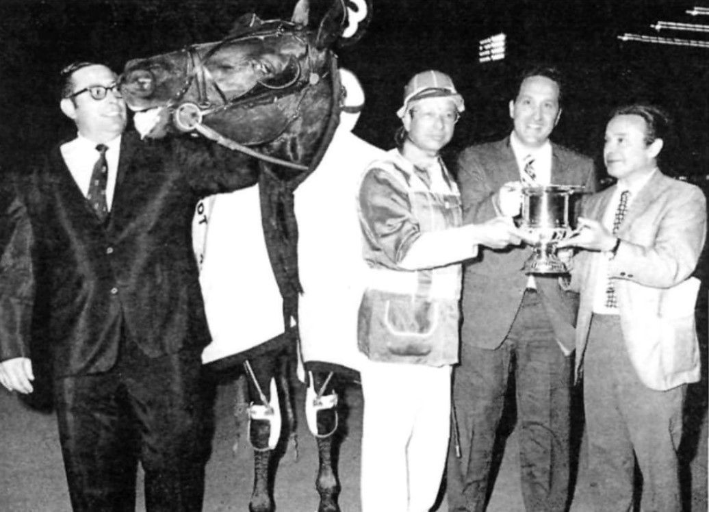 Sports Illustrated – Seven men on a Hambo horse – July 28, 1969