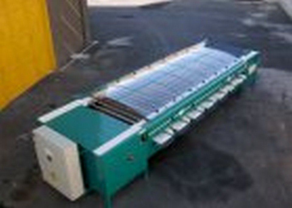 Attrezzatura per calibrazione di frutti sferici