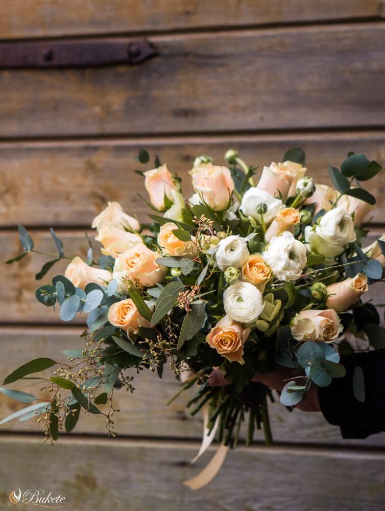 Pušķi Skrundā uz pasūtījumu 52