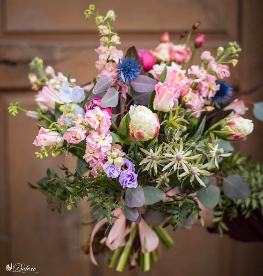 Pušķi Skrundā uz pasūtījumu 52