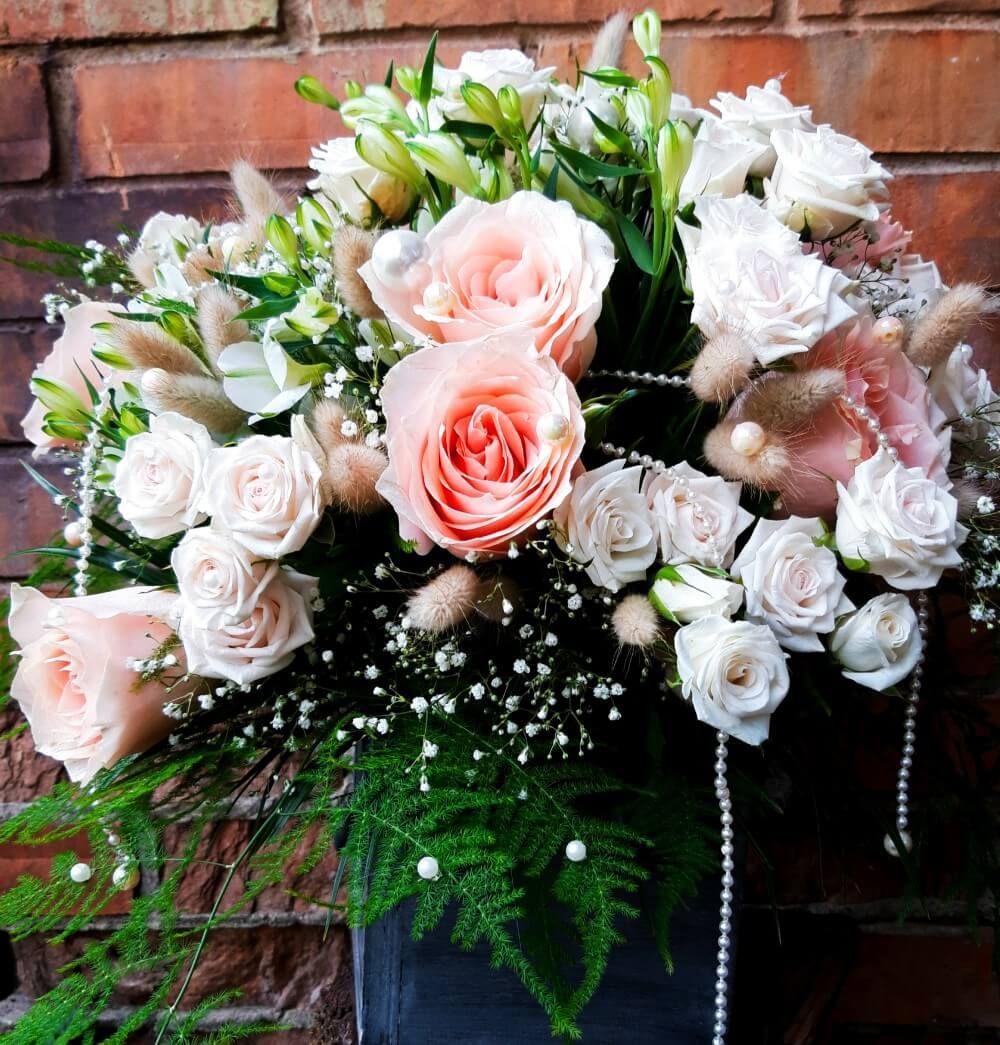 Pušķi Skrundā uz pasūtījumu 39