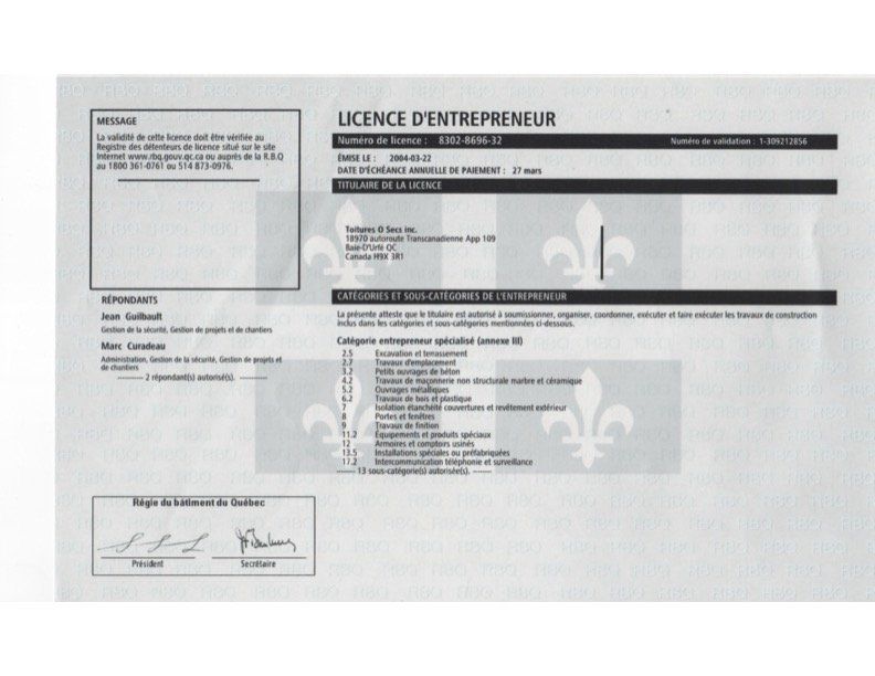 Un morceau de papier sur lequel est écrit « licence d'entrepreneur »