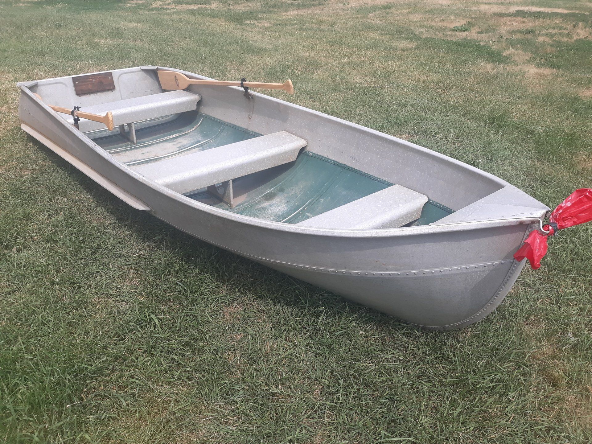 Lake Poinsett, South Dakota Pontoon Rental Boat, Fishing, Trailers, Campers