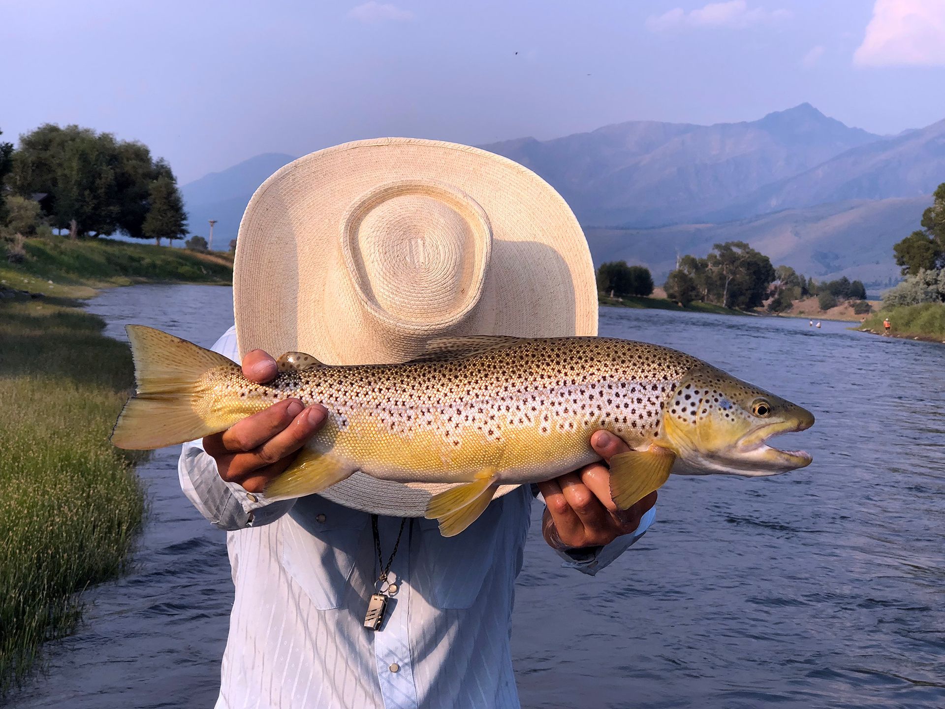 Paradise Valley Angler River Floats Gallery Image