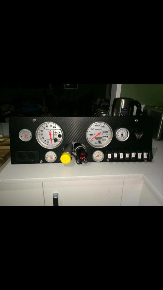 a black speedometer