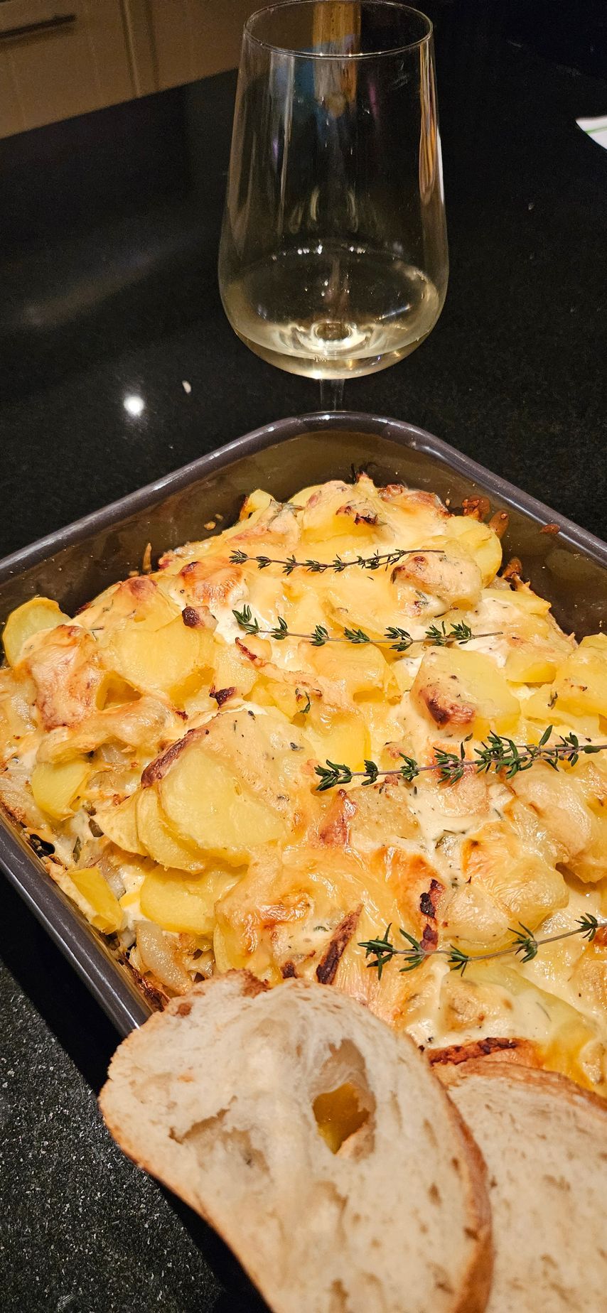 Tartiflette met kaas en spek