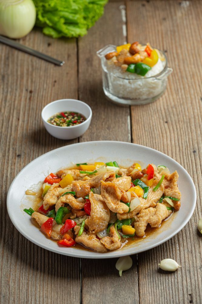 Thaise Kip met Cashewnoten Gai Pad Med Ma-Muang Himapan