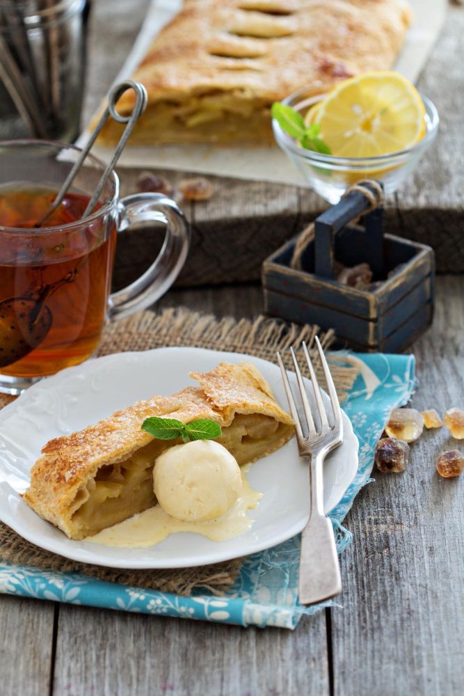 Apfelstrudel