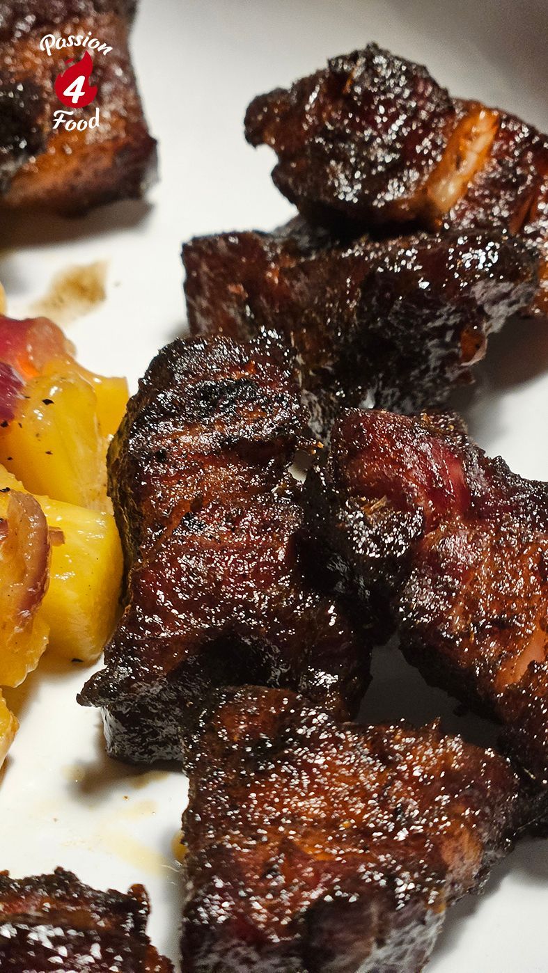 Burnt Ends met Ananas Peperrelish