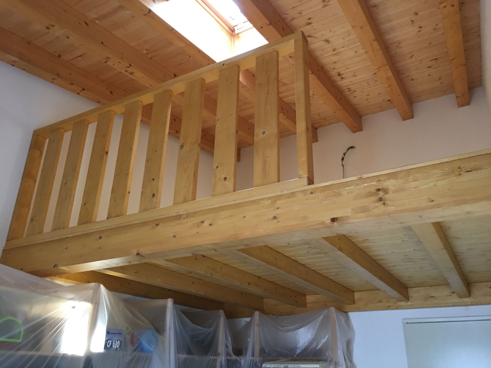 soppalco con Parapetto in Garage