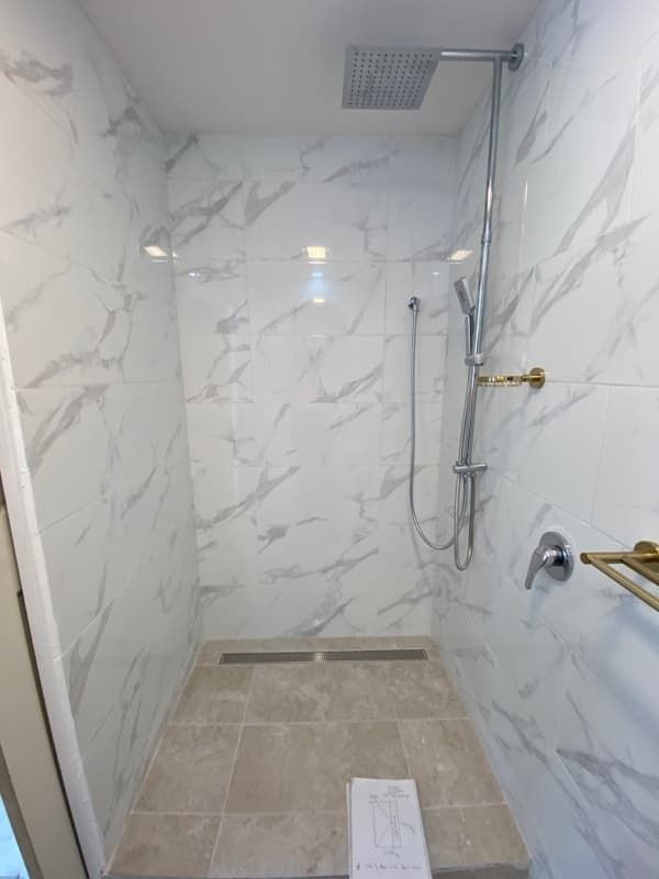Marble Style Shower Room — ASAP Glass Pty Ltd