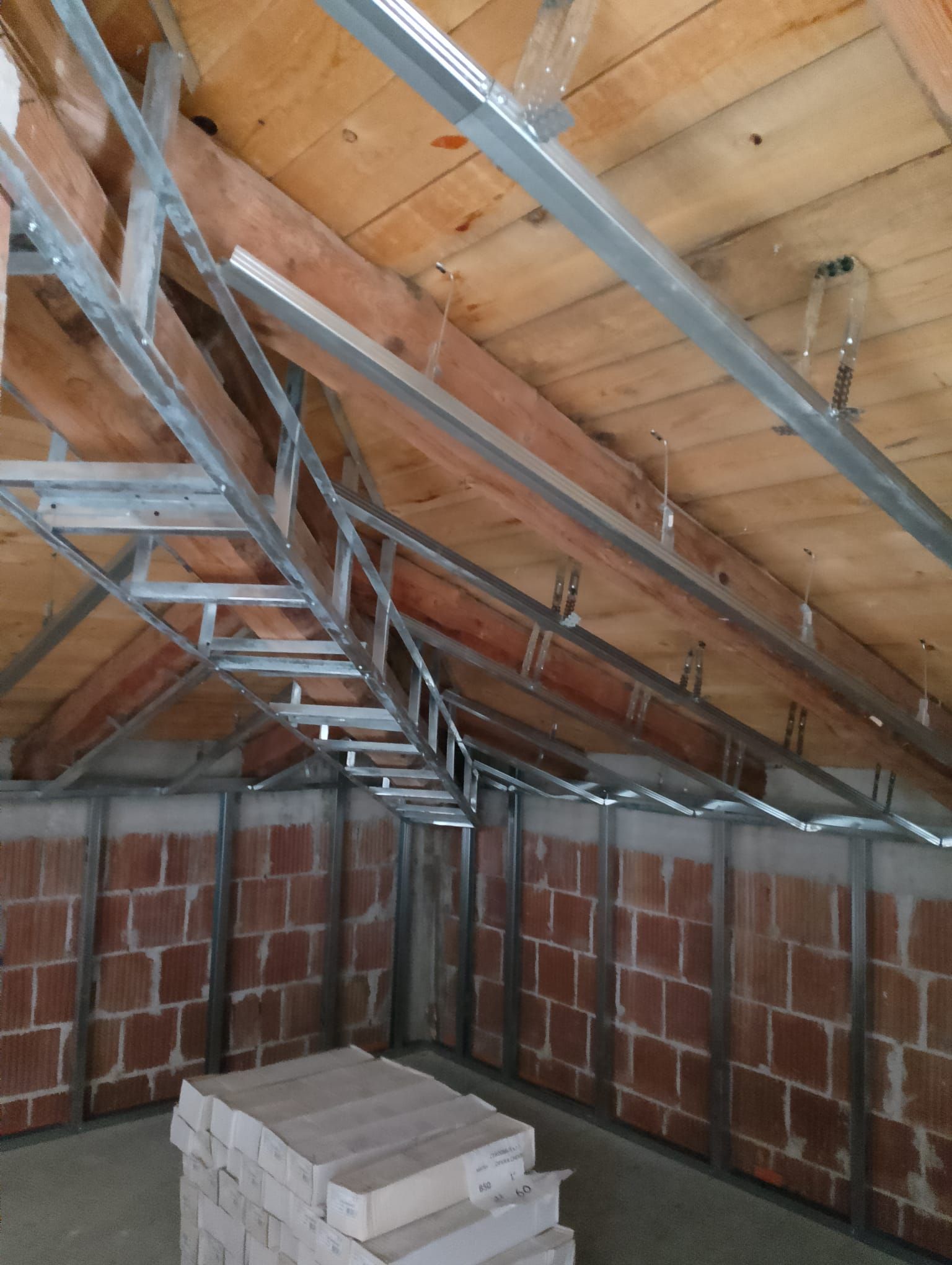 tetto con travi in legno