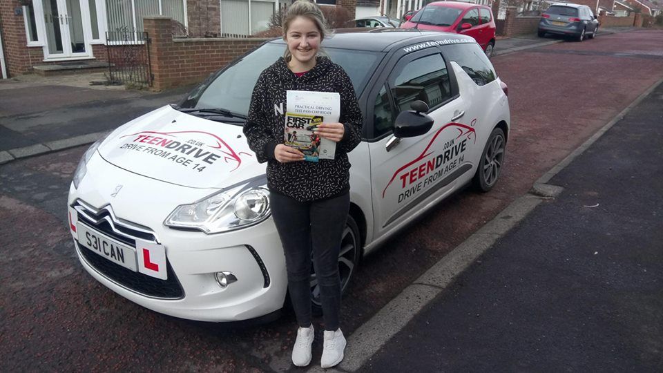Driving-lessons-by-Teendrive-in-Sunderland