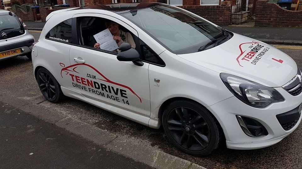 Teendrive-driving-school-sunderland-and-durham