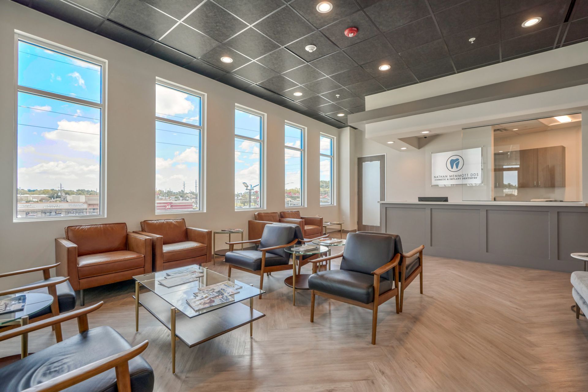 image of office waiting room Nathan Memmott DDS