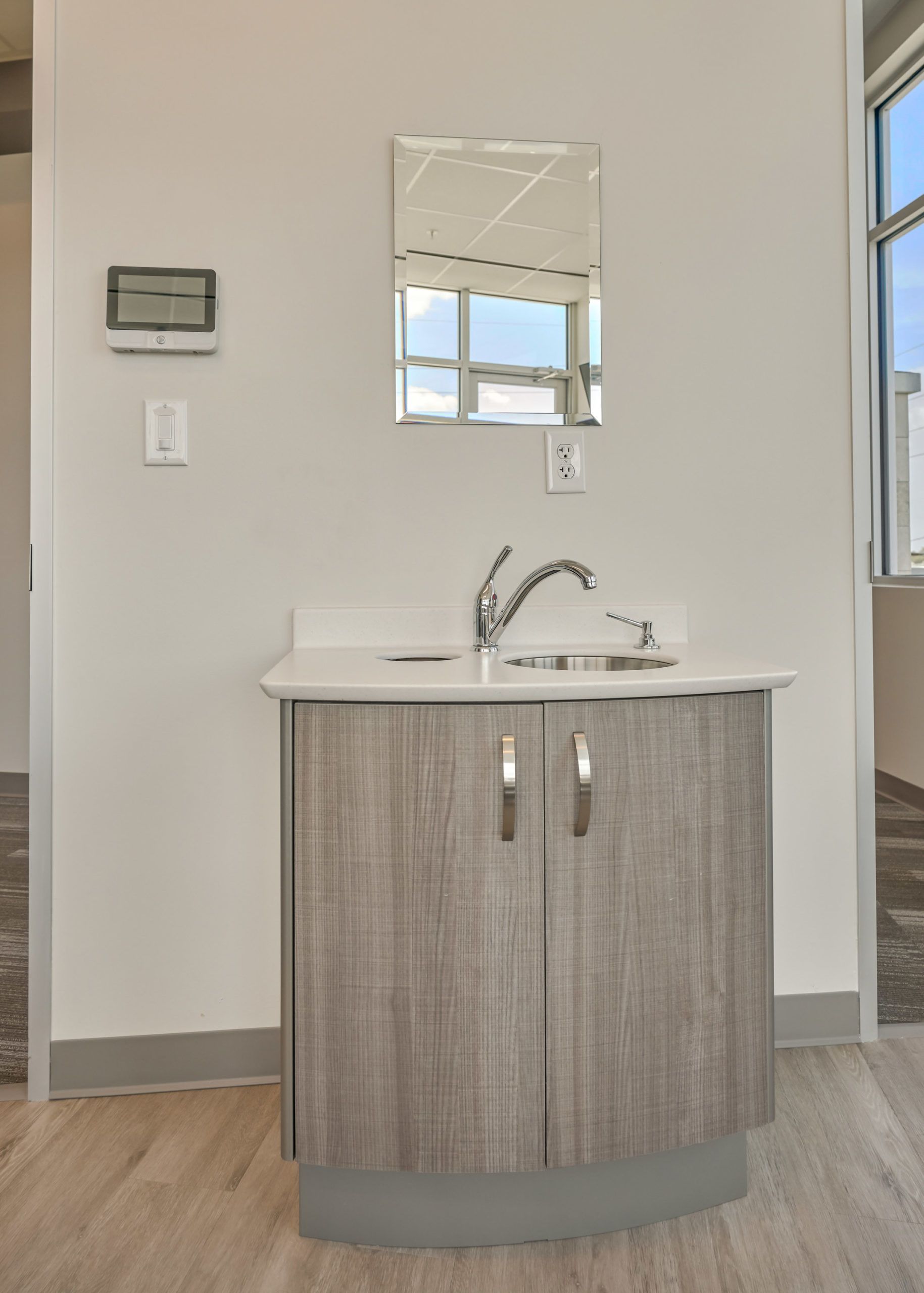 image of office sink Nathan Memmott DDS