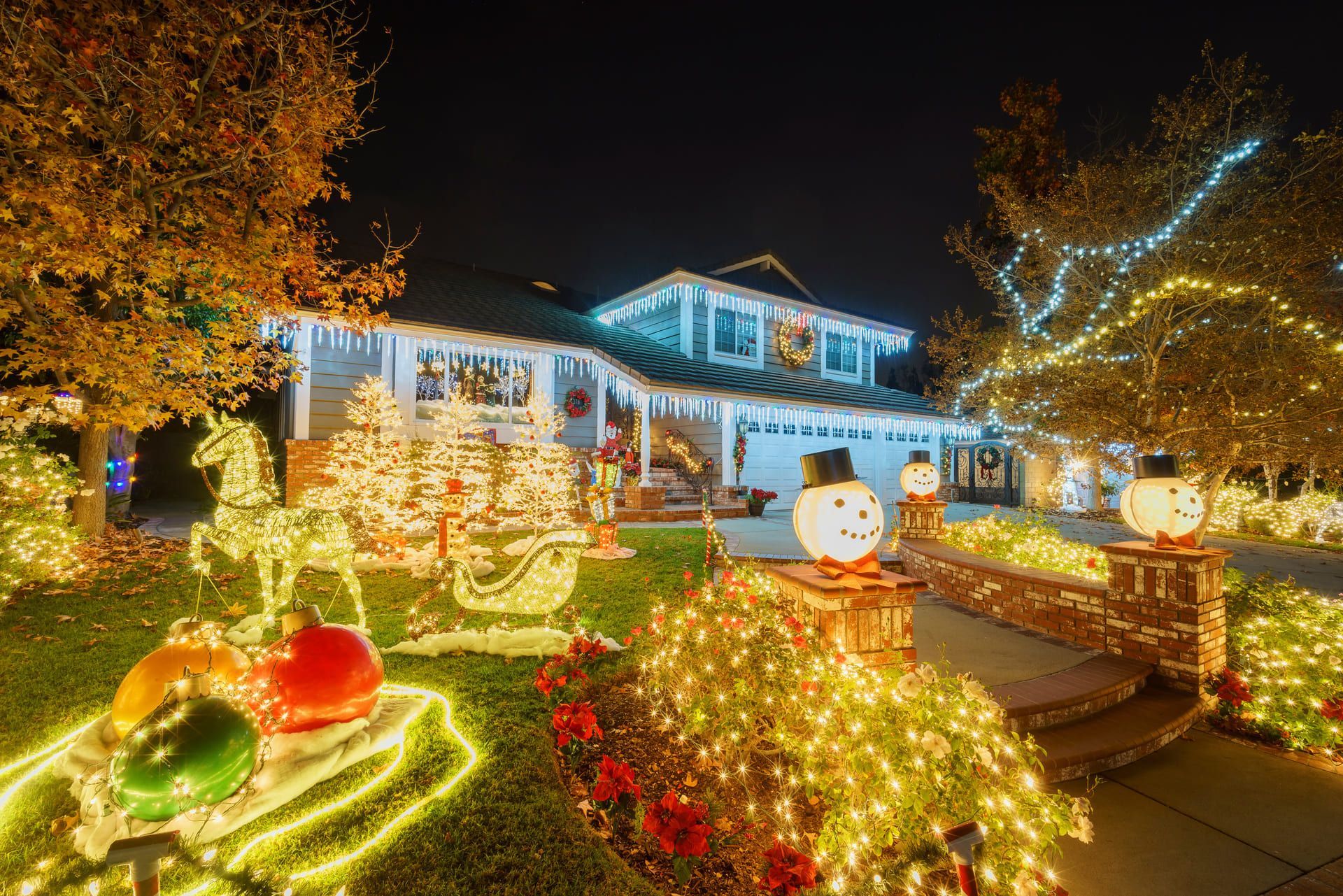 Home decorated for Christmas