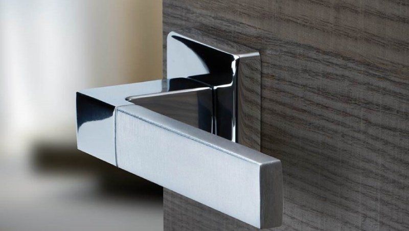 Maniglia porta interna