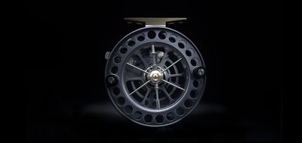 VINTAGE JW YOUNG & SONS BEAUDEX ENGLIS FLY REEL